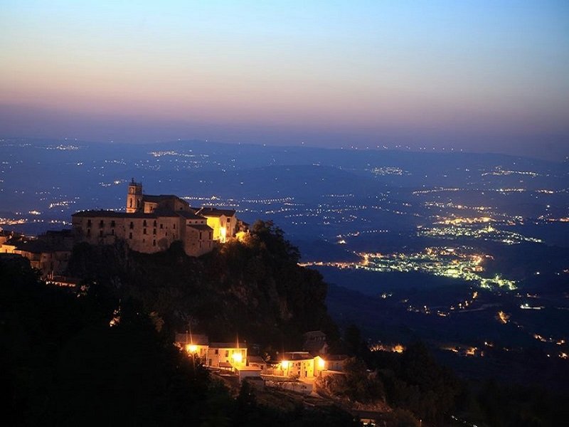 Castelvetere Panorama