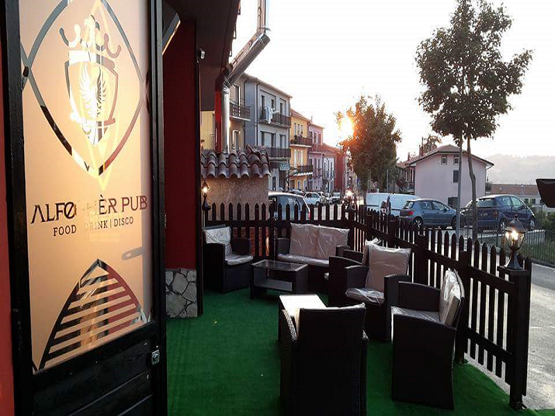 Ingresso Alfogher Pub
