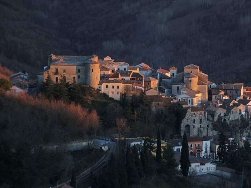 Zungoli fra storia e leggenda Paesaggio di Zungoli