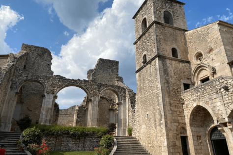 abbazia del goleto sant'angelo dei lombardi Luoghi da visitare in Irpinia